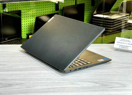 Lenovo V15 G2 3